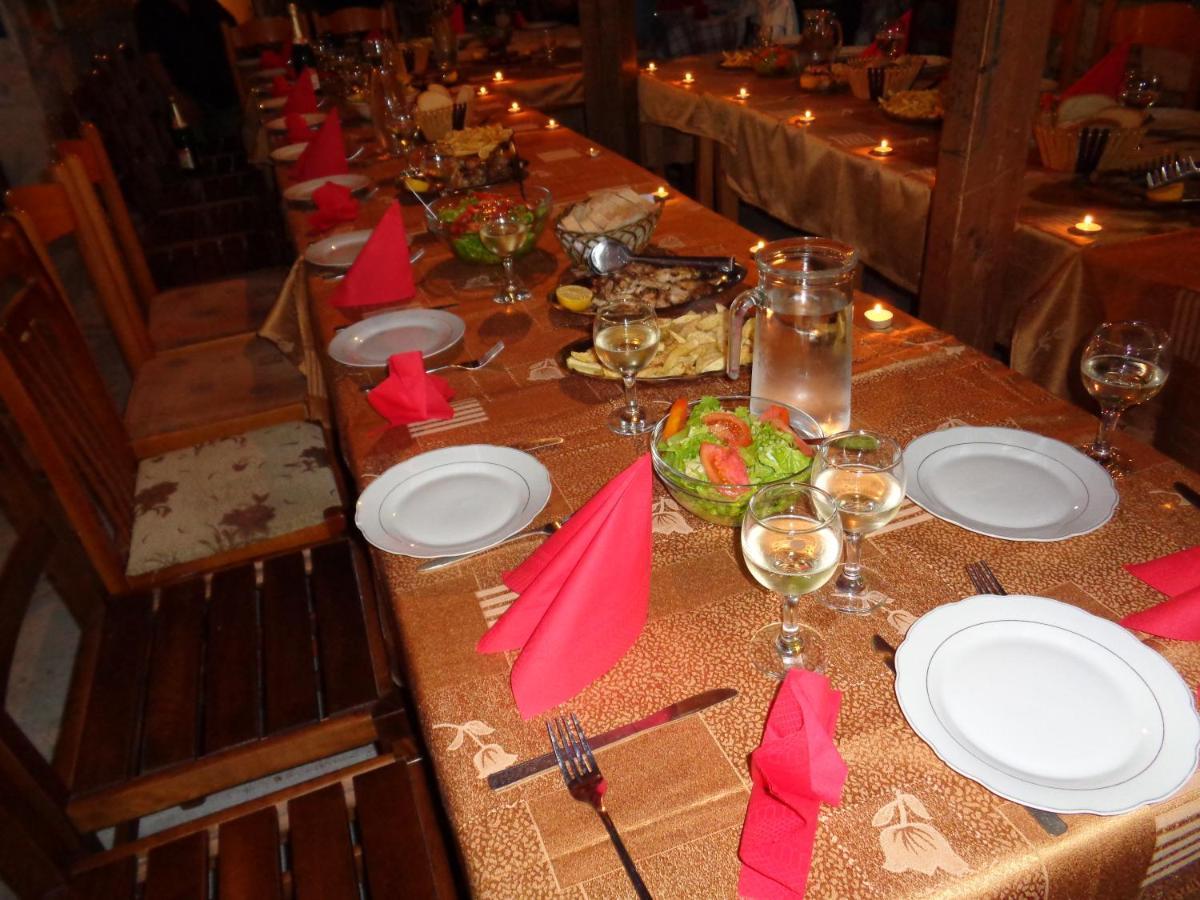 Bed and Breakfast Velco Bb Himara Esterno foto